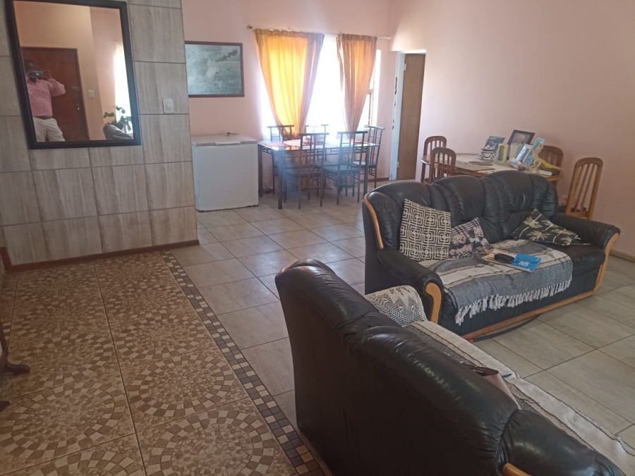 4 Bedroom Property for Sale in Heiderand Western Cape